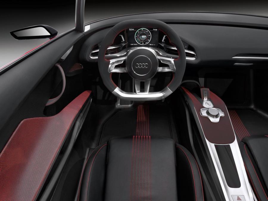 Торпедо Audi e-Tron Detroit Showcar 2010 года  (фото 3 из 109)